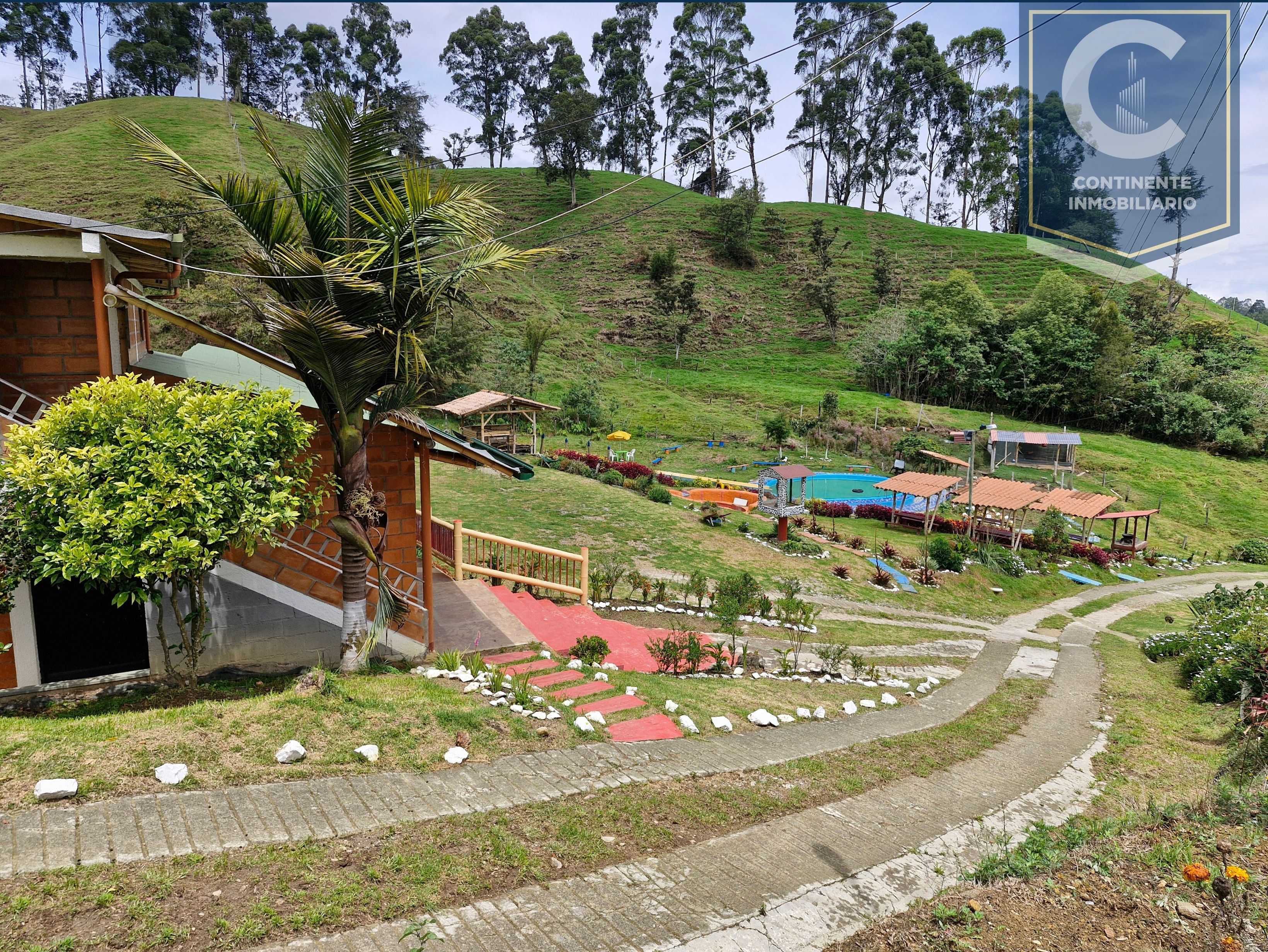 Suite en venta Antioquia San Pedro Paraje La María 55000 m2 Habitaciones 6 Baños 6 Garajes 0 Precio $2800000000