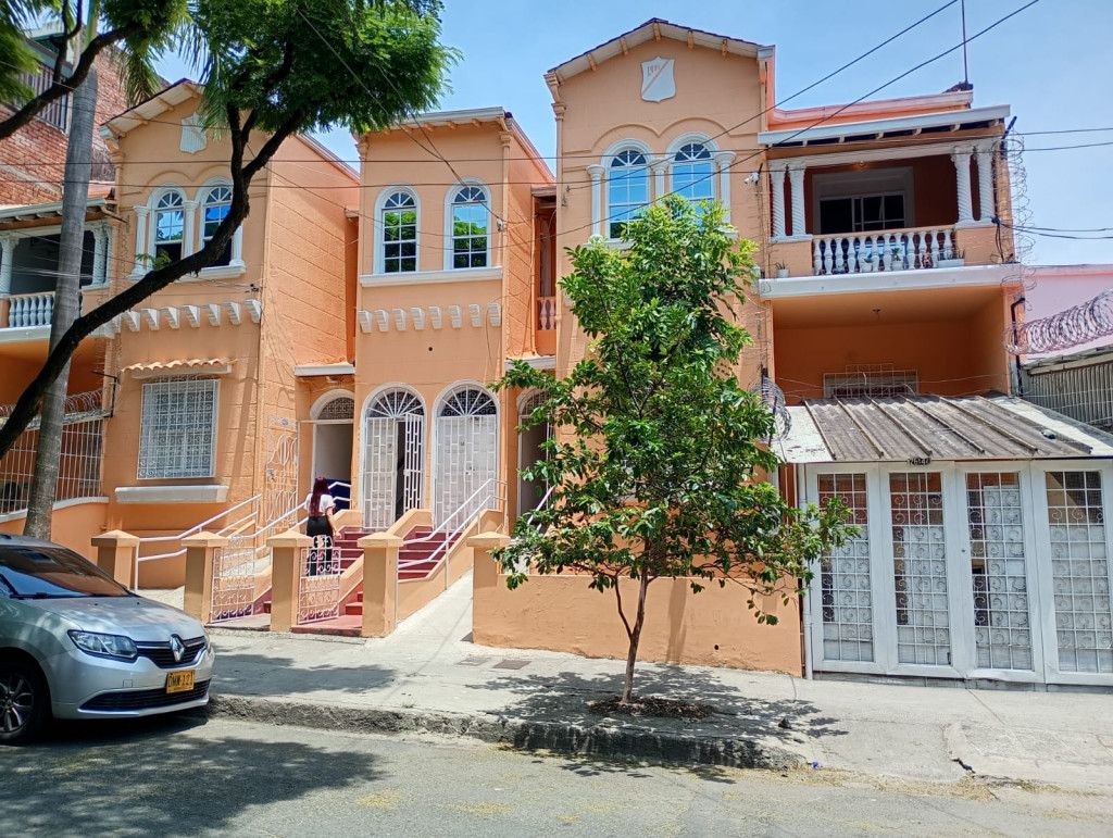 Casa en arriendo Valle Del Cauca Cali San Fernando Viejo 110 m2 Habitaciones 4 Baños 2 Garajes 0 Precio $4200000