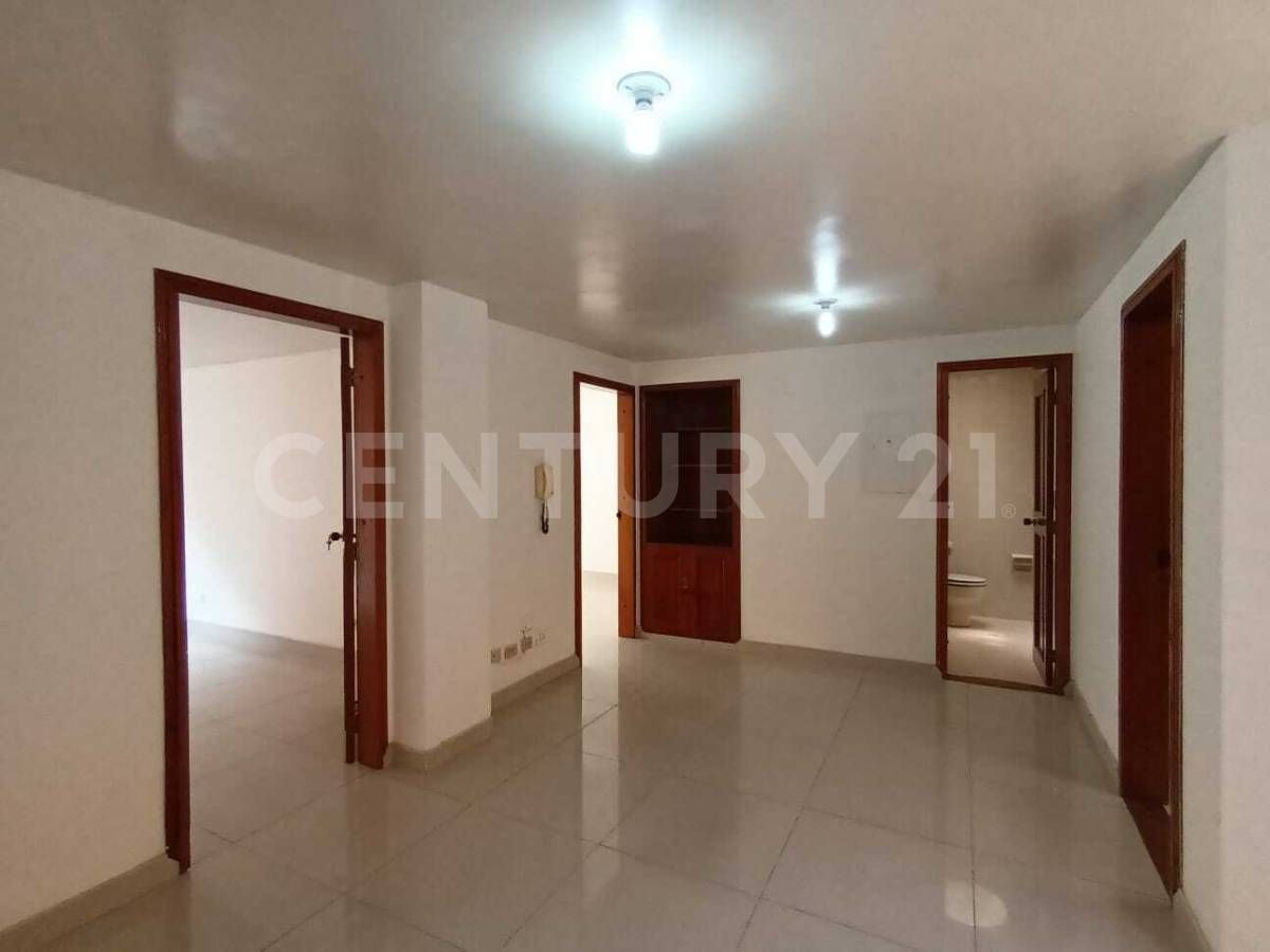 Oficina en venta Cundinamarca Bogotá Antiguo Country 57 m2 Habitaciones 0 Baños 2 Garajes 1 Precio $450000000