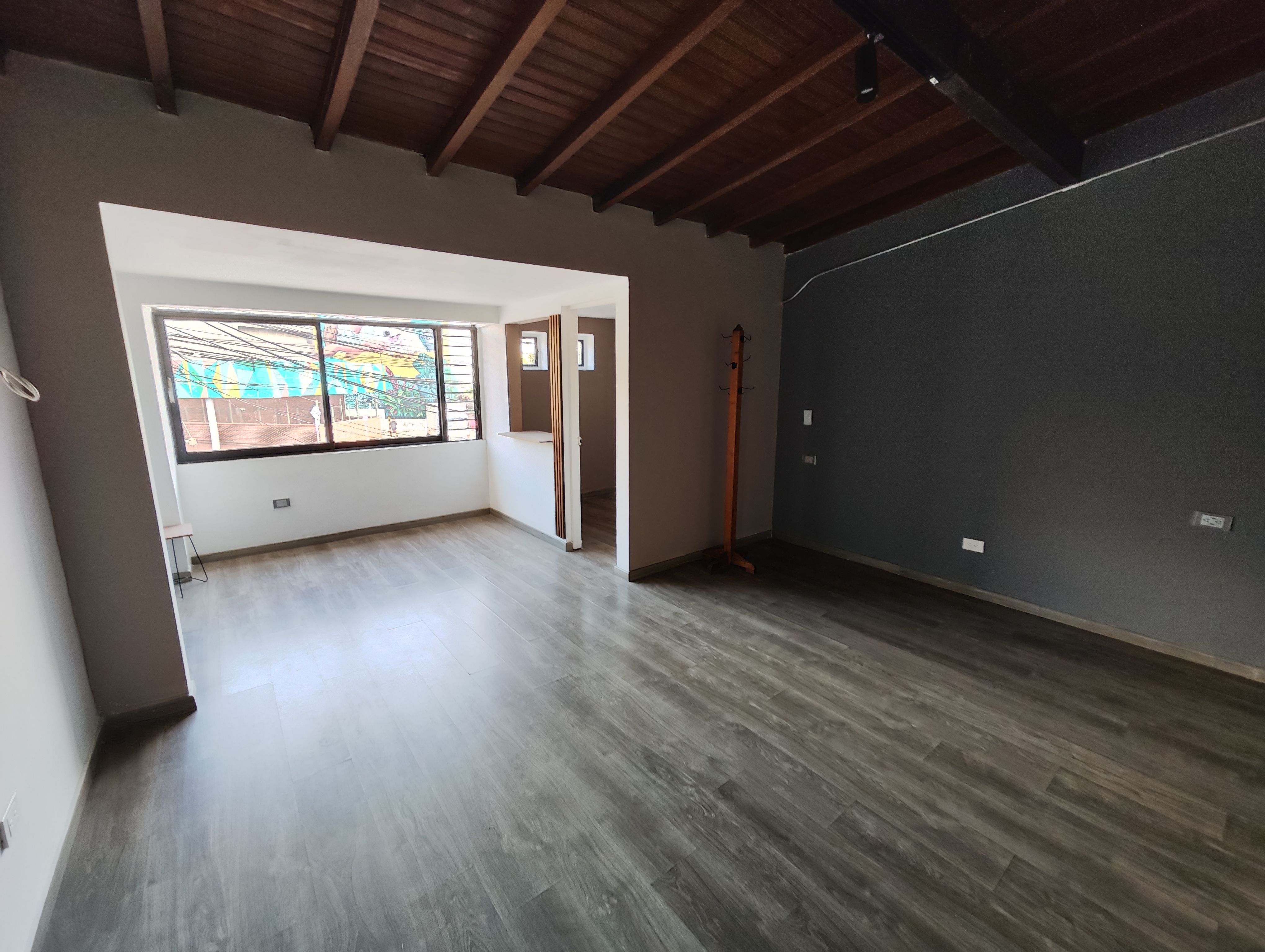 Casa en arriendo Antioquia Medellín Los Conquistadores 180 m2 Habitaciones 6 Baños 5 Garajes 0 Precio $7000000