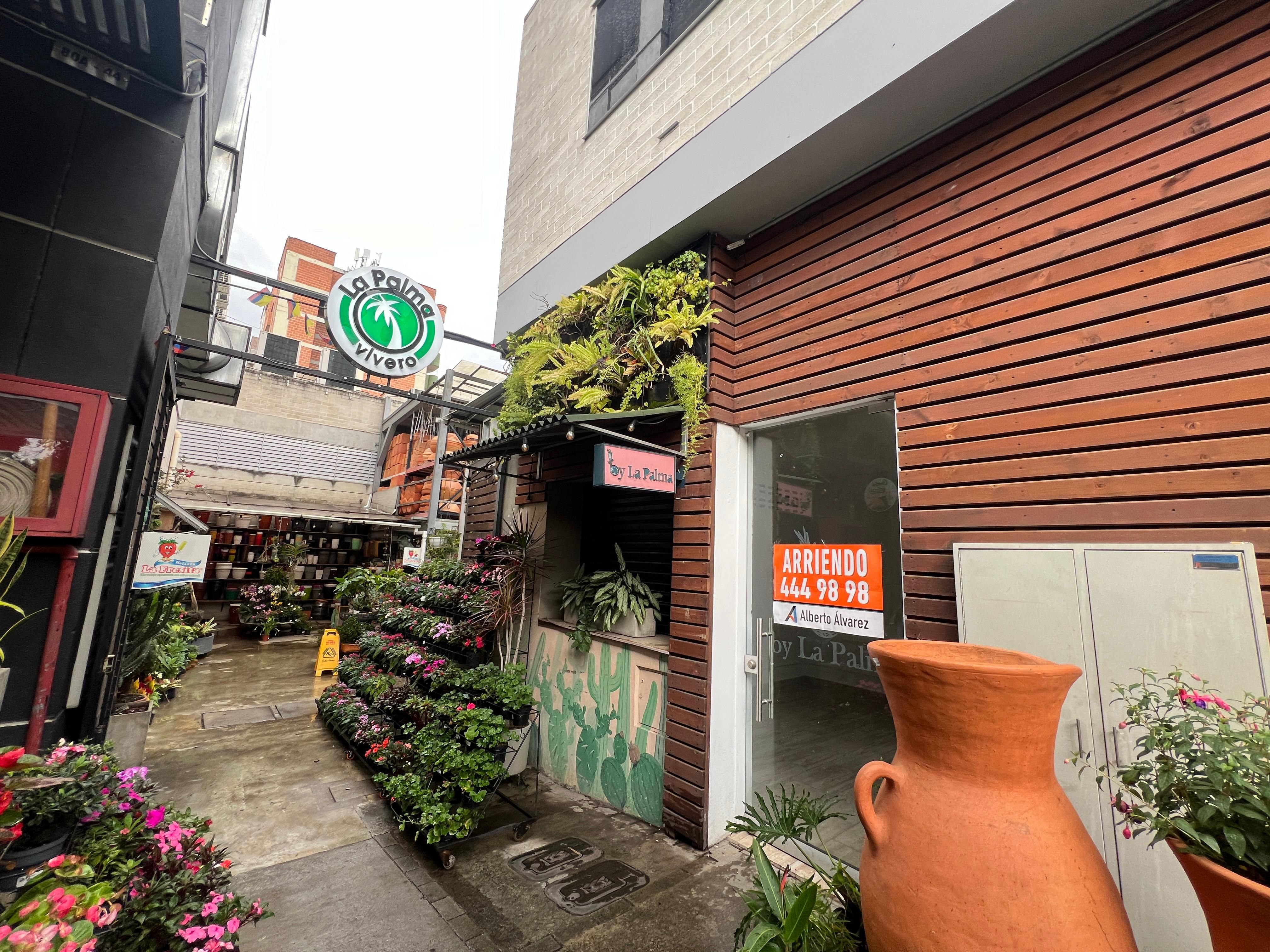Local en arriendo Antioquia Medellín La Palma 12 m2 Habitaciones 0 Baños 1 Garajes 0 Precio $1800000