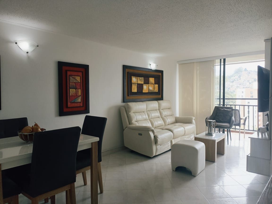 Apartamento en venta Antioquia Medellín Loma De Los Bernal 74 m2 Habitaciones 3 Baños 2 Garajes 2 Precio $545000000