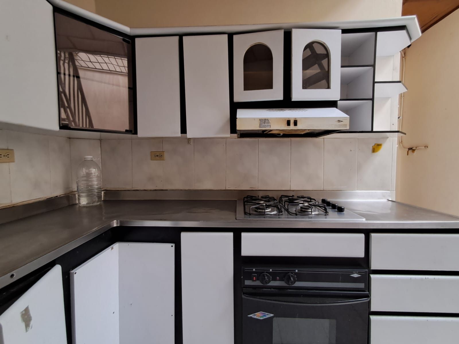 Casa en arriendo Antioquia Medellín Buenos Aires 90 m2 Habitaciones 3 Baños 1 Garajes 0 Precio $2600000