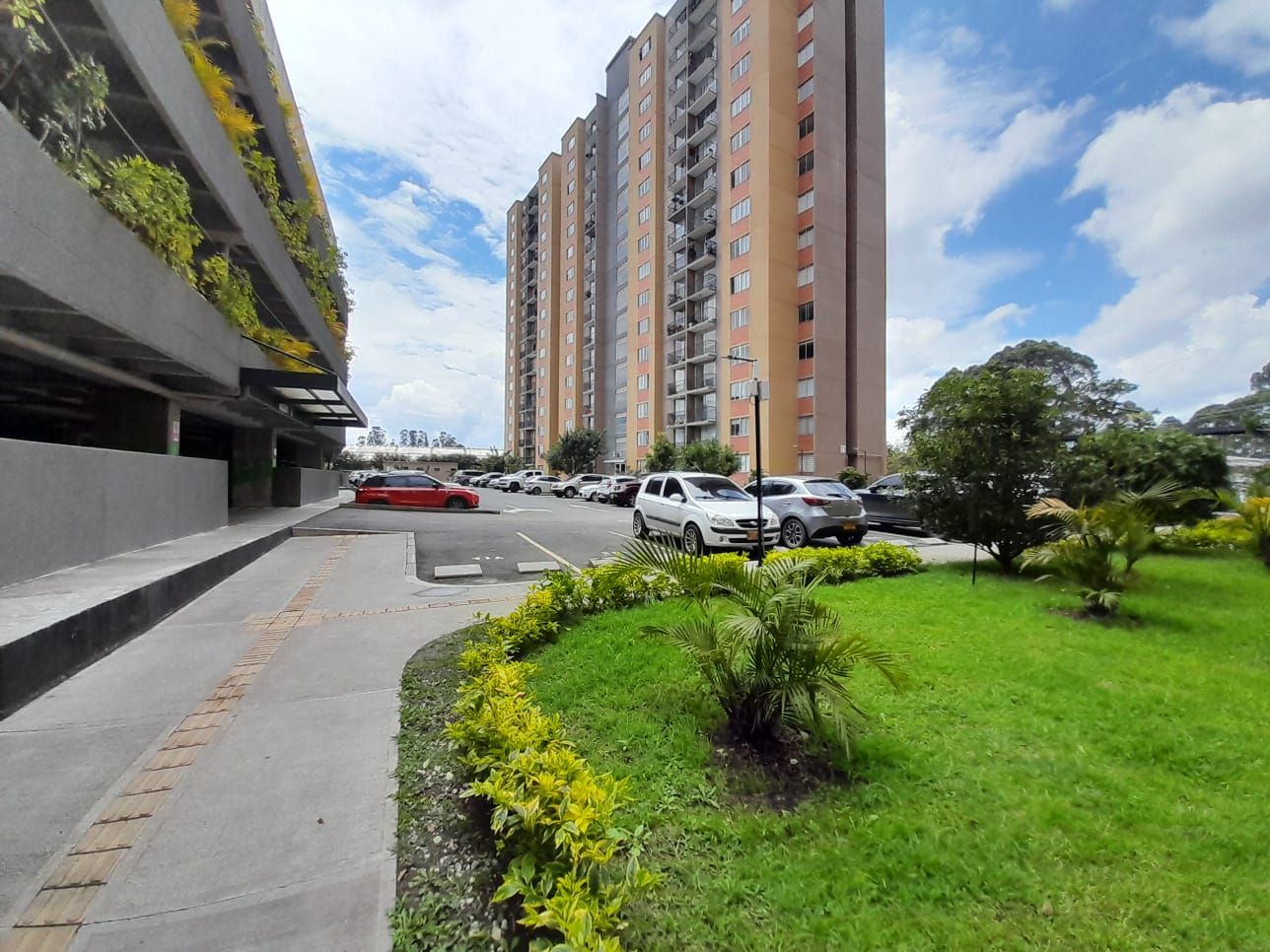 Apartamento en arriendo Antioquia Rionegro El Porvenir 55 m2 Habitaciones 3 Baños 2 Garajes 1 Precio $1600000