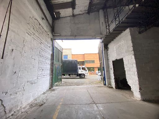 Bodega en arriendo Antioquia Itagüí Las Brisas 710 m2 Habitaciones 0 Baños 1 Garajes 0 Precio $24000000