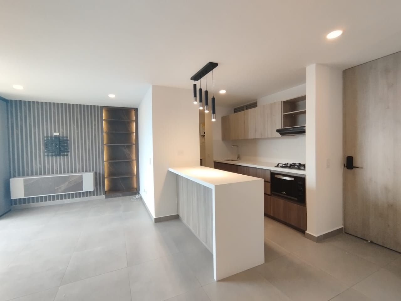 Apartamento en arriendo Antioquia Medellín Simesa 79 m2 Habitaciones 3 Baños 2 Garajes 1 Precio $4000000