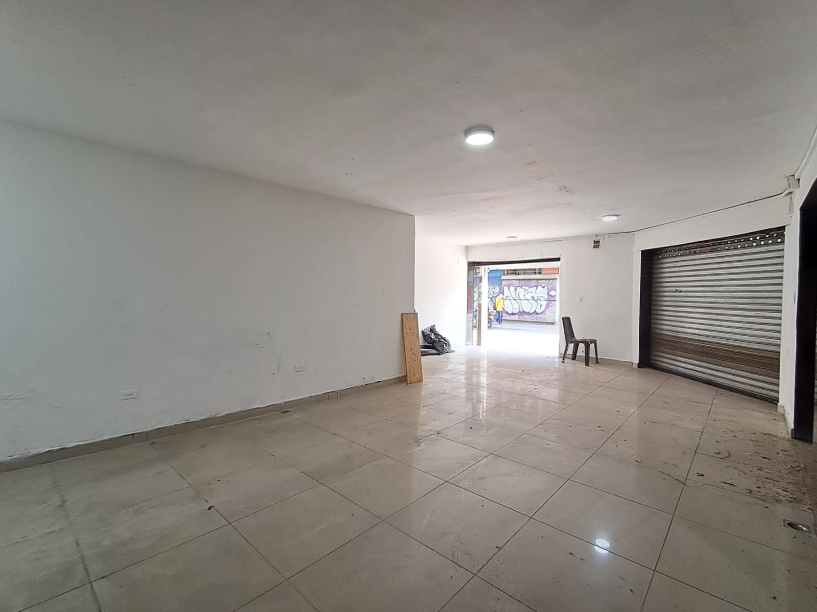 Local en arriendo Antioquia Medellín Boston 48 m2 Habitaciones 0 Baños 2 Garajes 0 Precio $4000000