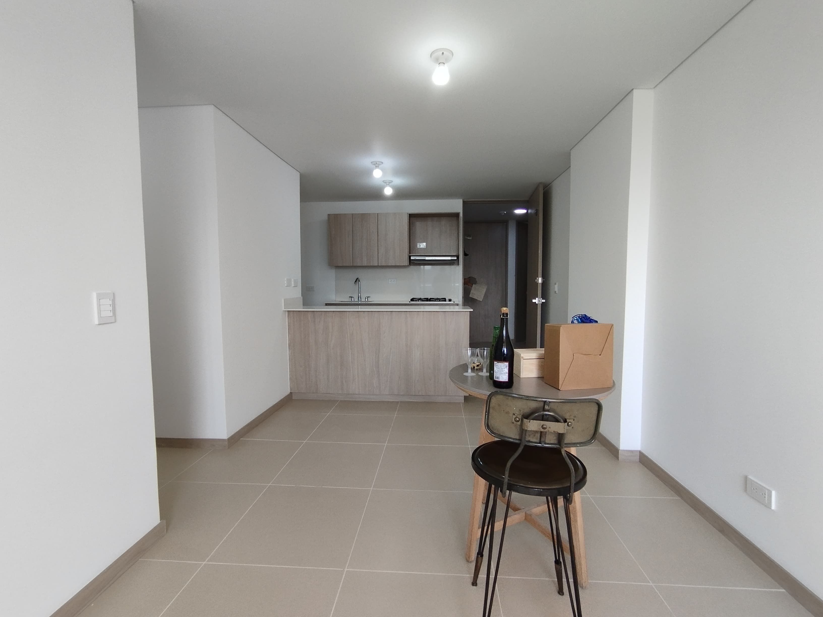 Apartamento en arriendo Antioquia Medellín Guayabal 58 m2 Habitaciones 2 Baños 2 Garajes 1 Precio $2100000