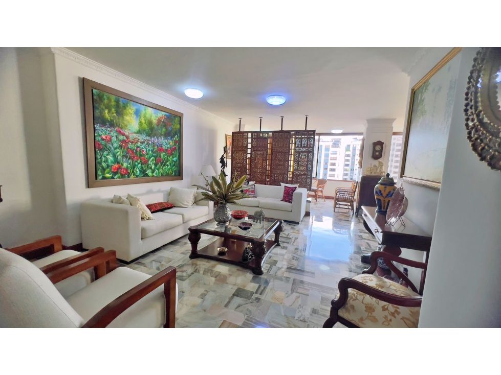 Apartamento en venta Valle Del Cauca Cali El Peñón 291 m2 Habitaciones 3 Baños 5 Garajes 2 Precio $1249000000
