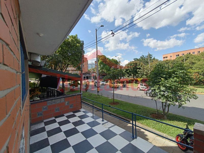 Local en arriendo Antioquia Medellín La Palma 15 m2 Habitaciones 0 Baños 1 Garajes 0 Precio $1500000