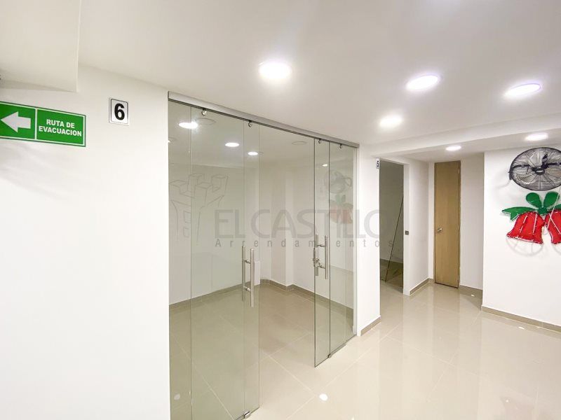 Local en arriendo Antioquia Itagüí Santa María No 3 5 m2 Habitaciones 0 Baños 0 Garajes 0 Precio $1300000