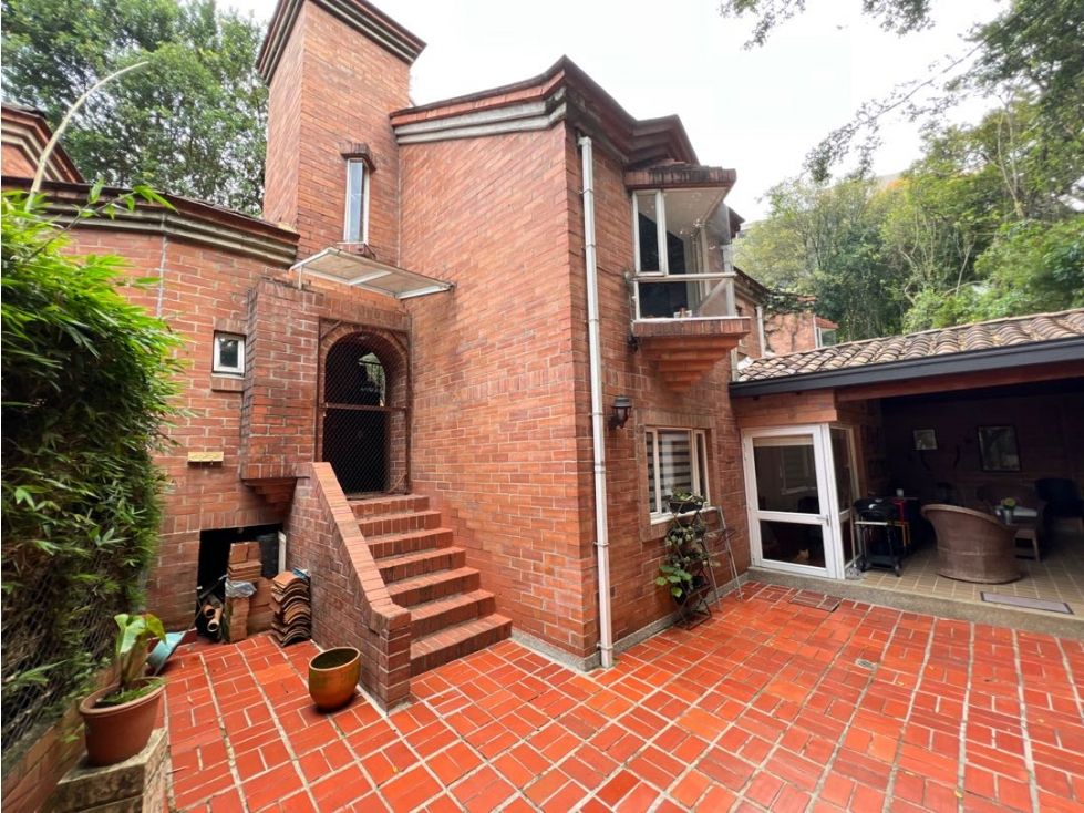 Casa en venta Antioquia Medellín San Lucas 209 m2 Habitaciones 4 Baños 4 Garajes 2 Precio $930000000