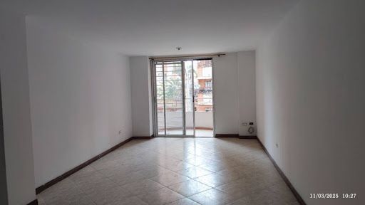 Apartamento en arriendo Antioquia Medellín La Floresta 75 m2 Habitaciones 3 Baños 2 Garajes 1 Precio $3000000