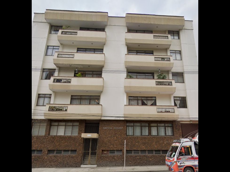 Apartamento en venta Antioquia Medellín Estadio 194 m2 Habitaciones 4 Baños 3 Garajes 2 Precio $690000000