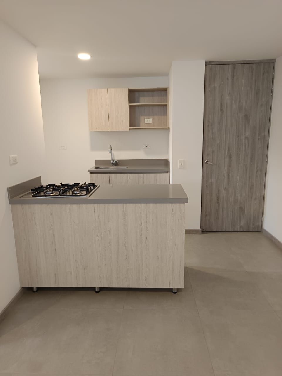 Apartaestudio en arriendo Antioquia Bello La Cabaña 40 m2 Habitaciones 0 Baños 1 Garajes 1 Precio $1500000
