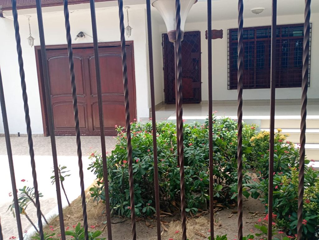 Casa en venta Atlántico Barranquilla Santana 335 m2 Habitaciones 4 Baños 3 Garajes 2 Precio $820000000