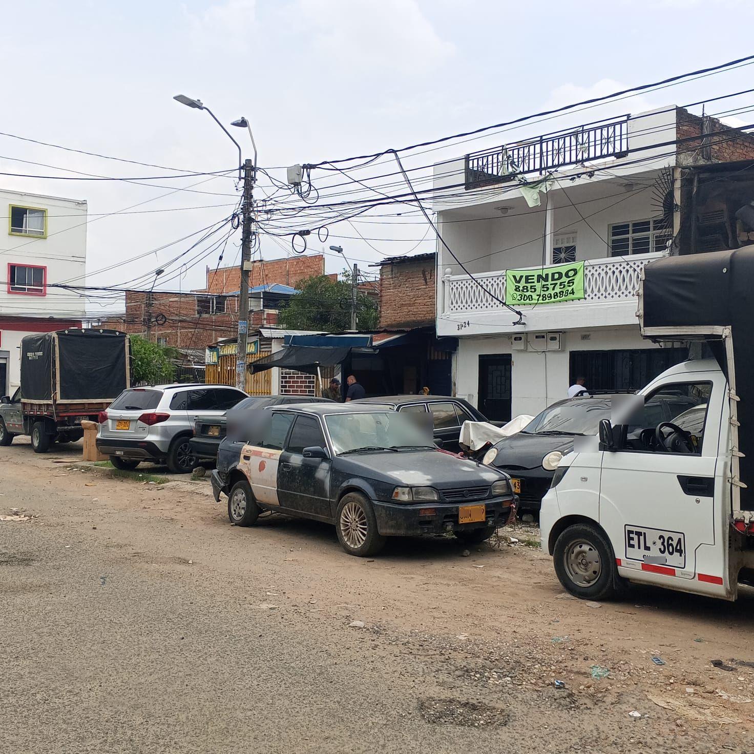 Casa en venta Valle Del Cauca Cali León Xiii 320 m2 Habitaciones 6 Baños 5 Garajes 0 Precio $450000000