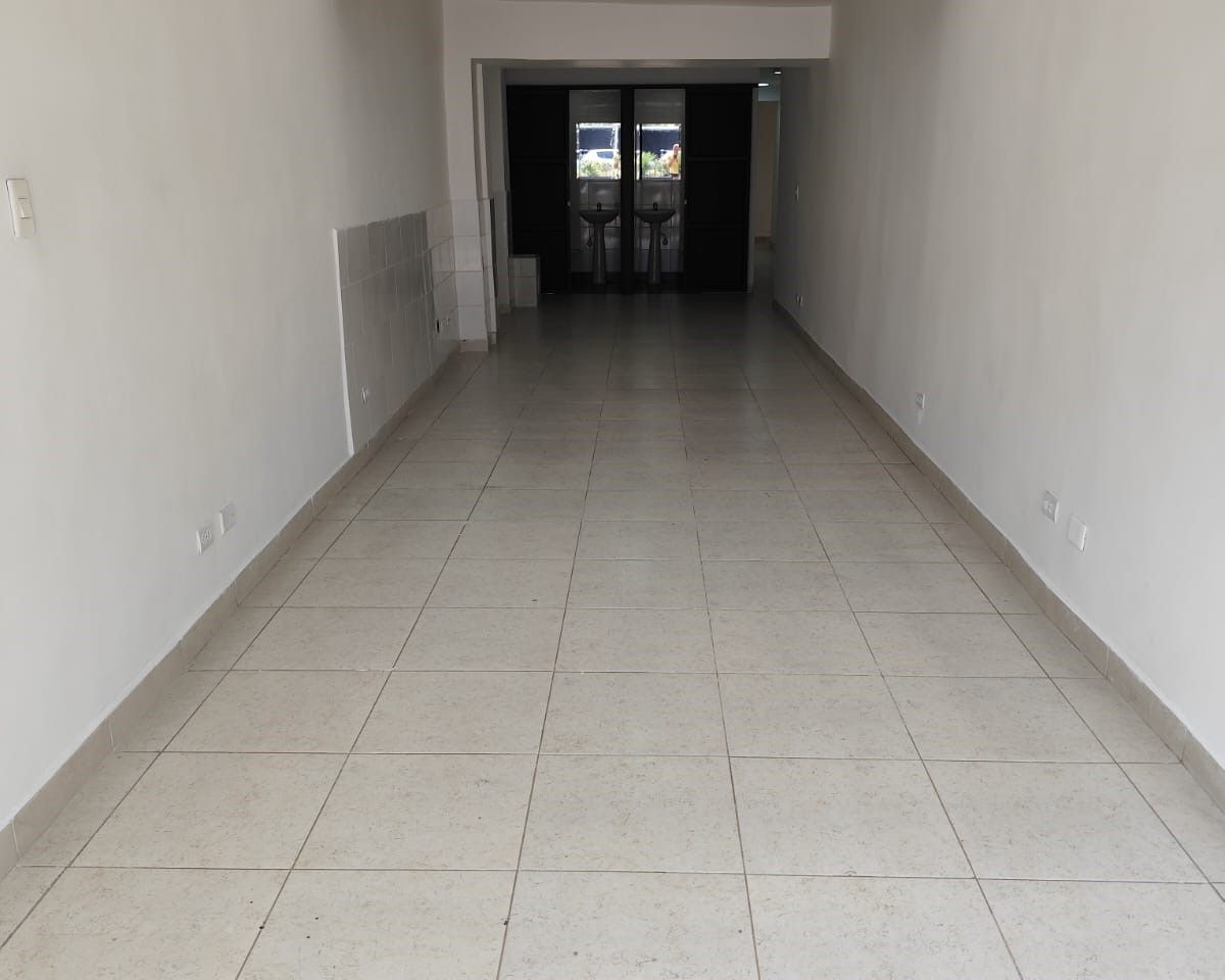 Local en arriendo Antioquia Medellín Cristo Rey 65 m2 Habitaciones 0 Baños 2 Garajes 0 Precio $4000000