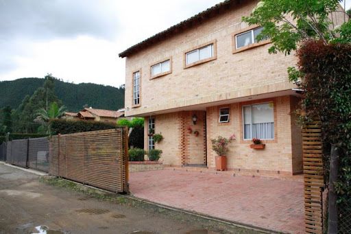 Casa en arriendo Cundinamarca Cajicá Br Potrerito Rodriguez 350 m2 Habitaciones 4 Baños 4 Garajes 2 Precio $6900000