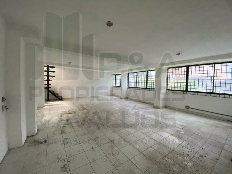 Bodega en arriendo Antioquia Medellín Trinidad 420 m2 Habitaciones 0 Baños 2 Garajes 0 Precio $13500000