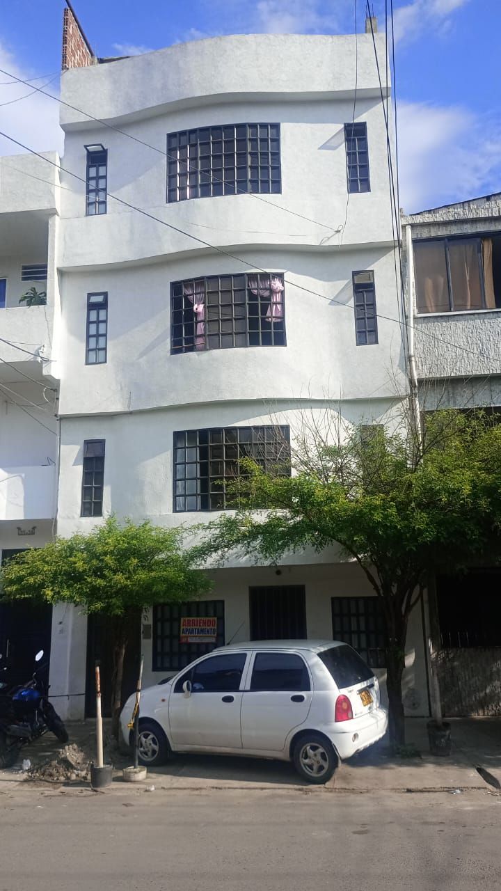 Edificio en venta Valle Del Cauca Cali Porvenir 307 m2 Habitaciones 16 Baños 8 Garajes 0 Precio $980000000