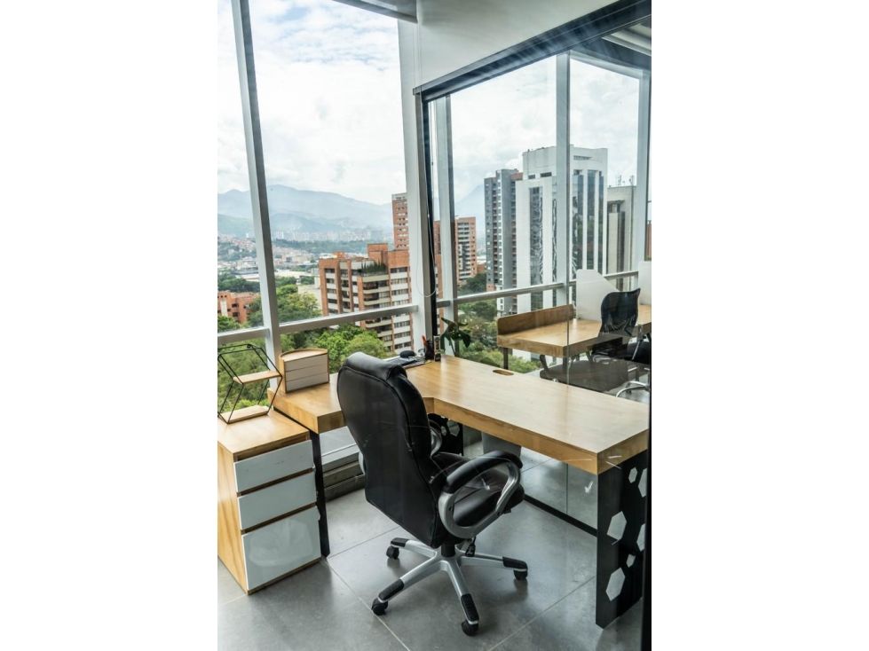 Oficina en arriendo Antioquia Medellín El Diamante No2 60 m2 Habitaciones 0 Baños 1 Garajes 1 Precio $4000000