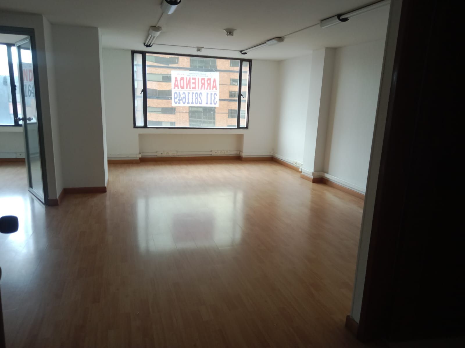 Oficina en venta Cundinamarca Bogotá La Porciuncula 55 m2 Habitaciones 0 Baños 2 Garajes 1 Precio $400000000