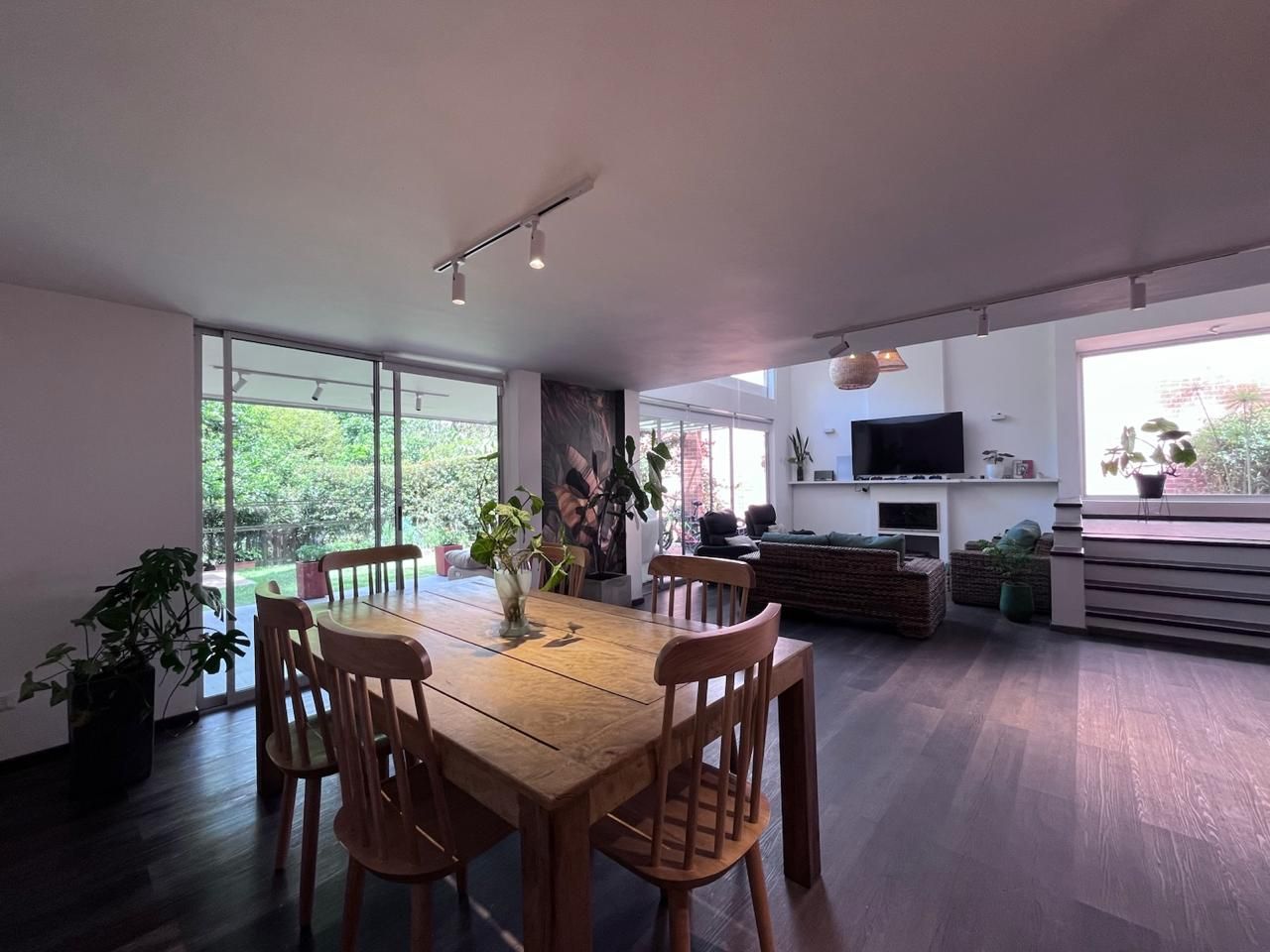 Casa en venta Antioquia El Retiro Villa Elena 200 m2 Habitaciones 4 Baños 3 Garajes 2 Precio $1550000000