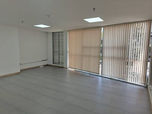 Oficina en arriendo Risaralda Pereira San Jose Sur 34 m2 Habitaciones 0 Baños 1 Garajes 1 Precio $2890000