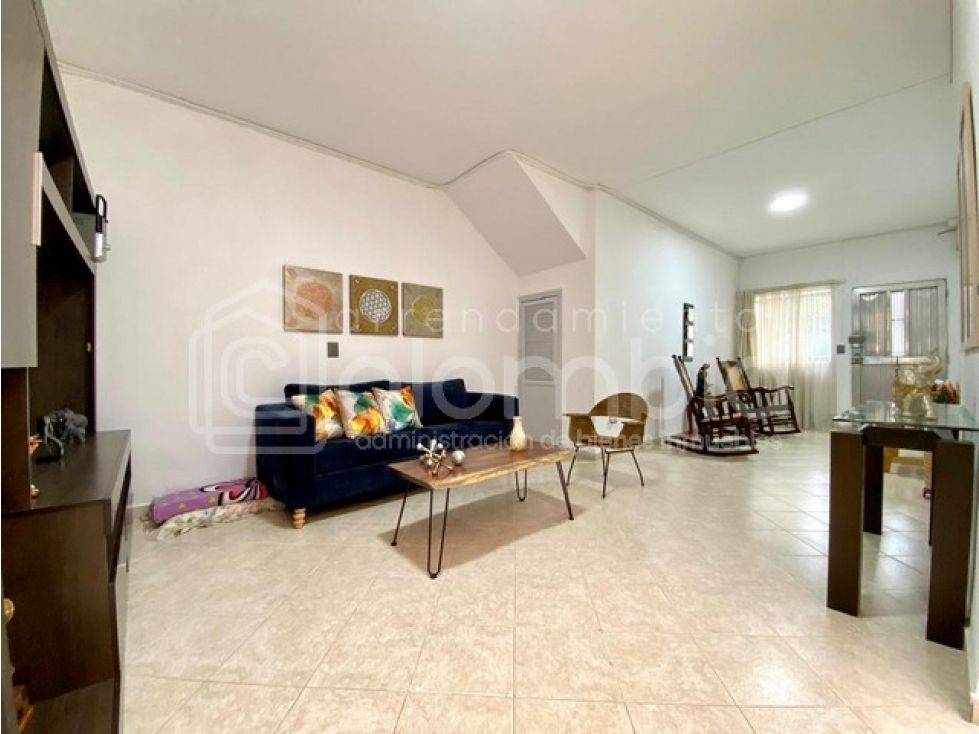 Casa en arriendo Antioquia Envigado La Mesa 210 m2 Habitaciones 5 Baños 3 Garajes 0 Precio $7000000