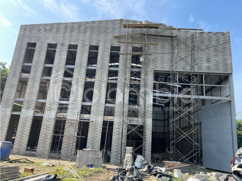 Bodega en venta Antioquia Barbosa Barbosa 750 m2 Habitaciones 0 Baños 4 Garajes 4 Precio $3000000000