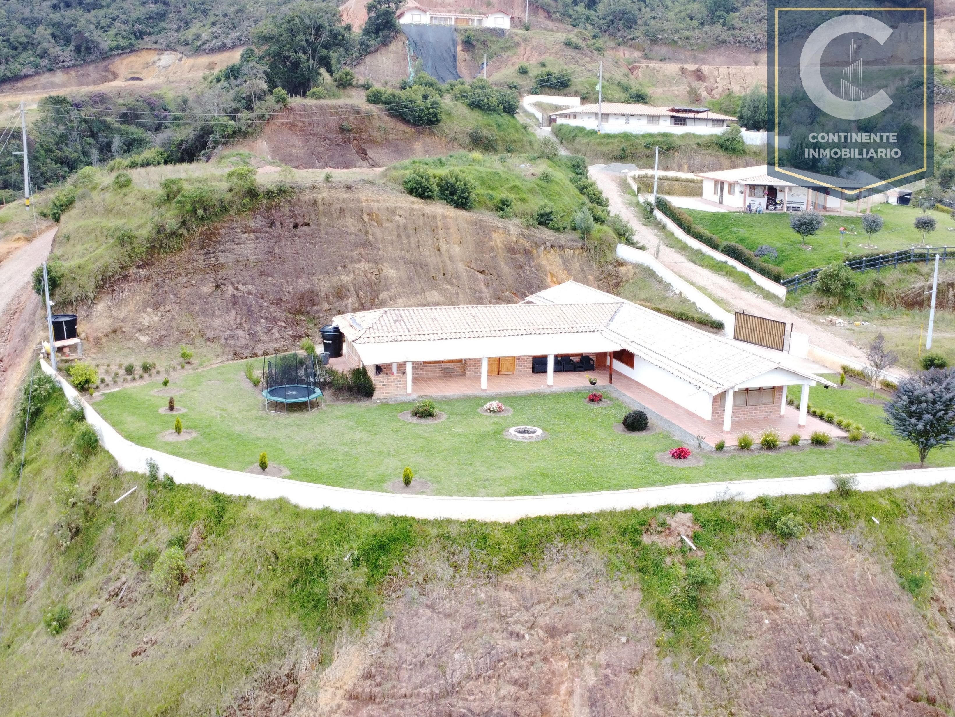 Finca en venta Antioquia Belmira La Marquetalia 300 m2 Habitaciones 4 Baños 4 Garajes 1 Precio $980000000