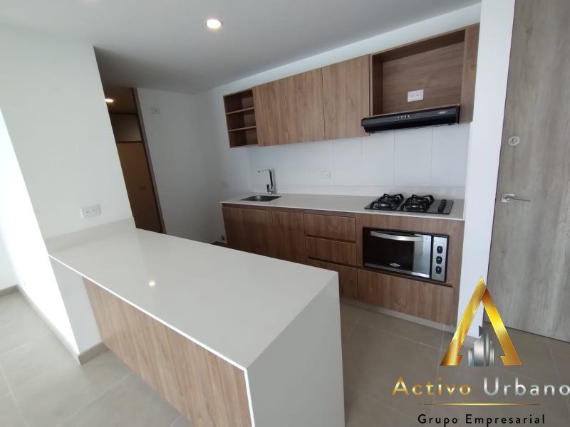 Apartamento en arriendo Antioquia Medellín Simesa 121 m2 Habitaciones 3 Baños 3 Garajes 1 Precio $5300000