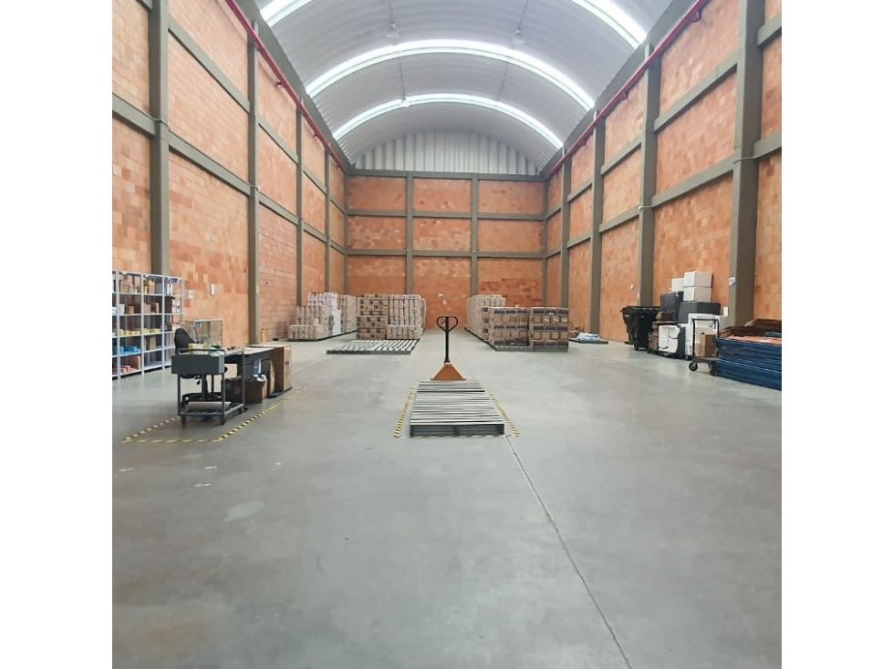Bodega en venta Cundinamarca Cota Cota 1075 m2 Habitaciones 0 Baños 10 Garajes 6 Precio $3225000000