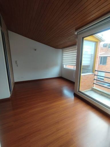 Casa en venta Cundinamarca Bogotá Pradera Norte 129 m2 Habitaciones 4 Baños 3 Garajes 2 Precio $585000000