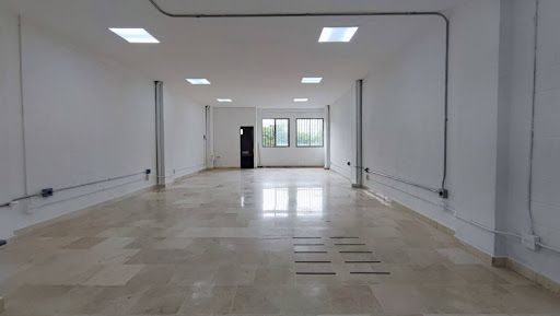 Bodega en arriendo Antioquia Medellín Trinidad 100 m2 Habitaciones 0 Baños 2 Garajes 0 Precio $2500000