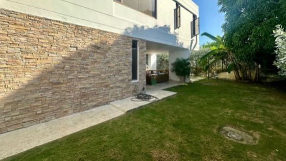 Casa en venta Bolívar Cartagena Paraguay 240 m2 Habitaciones 4 Baños 4 Garajes 4 Precio $2000000000