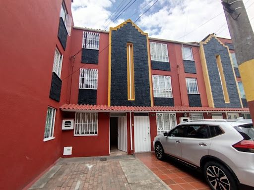 Casa en venta Cundinamarca Bogotá El Mortiño 94 m2 Habitaciones 4 Baños 2 Garajes 0 Precio $310000000