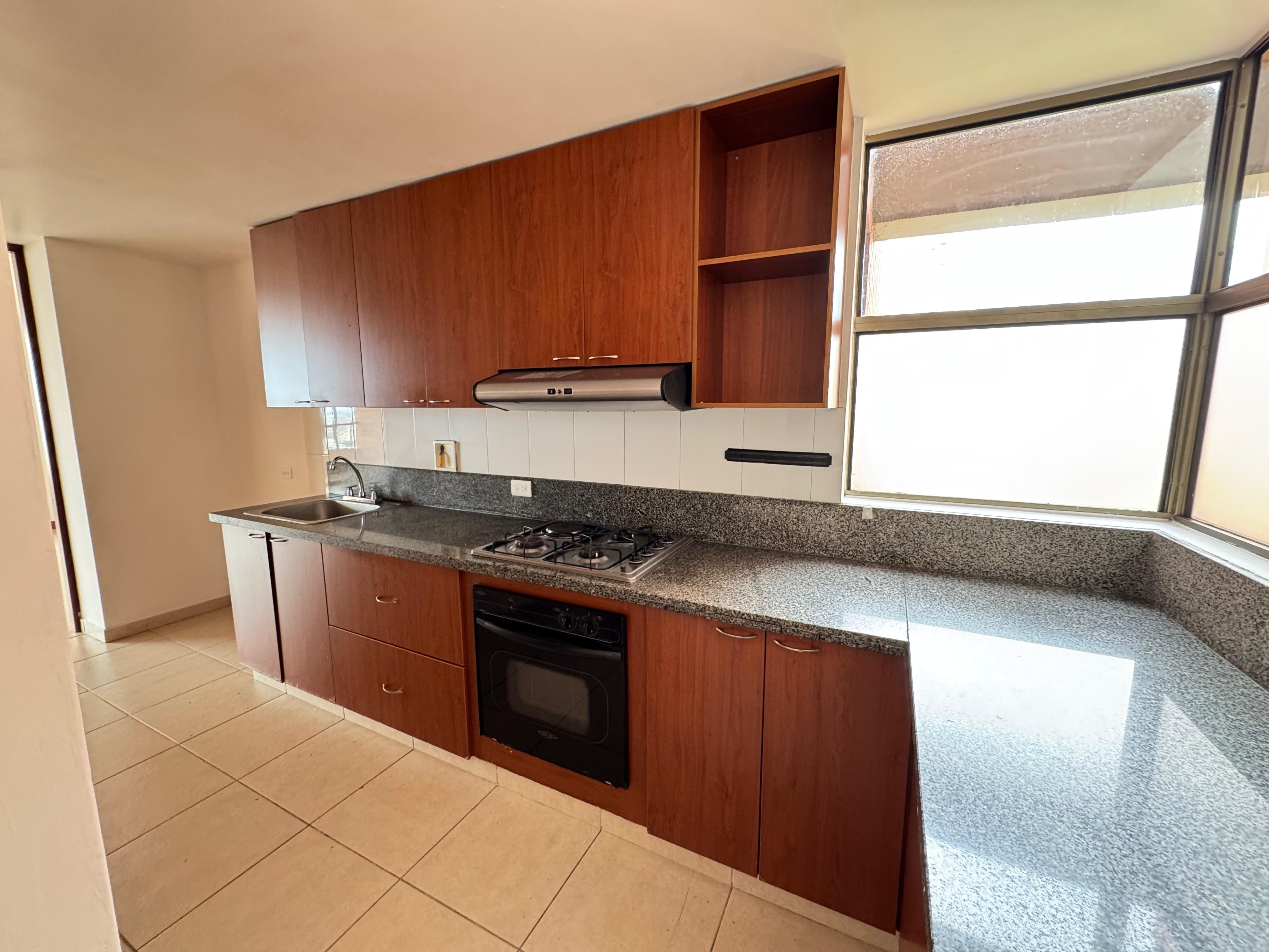Apartamento en arriendo Antioquia Medellín Urbanizacion Villas Del Campo 140 m2 Habitaciones 3 Baños 4 Garajes 2 Precio $6927000