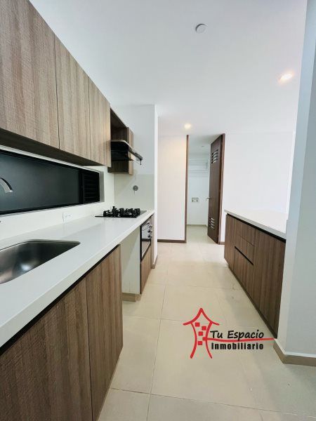 Apartamento en arriendo Antioquia Envigado El Chocho 75 m2 Habitaciones 2 Baños 2 Garajes 0 Precio $4000000