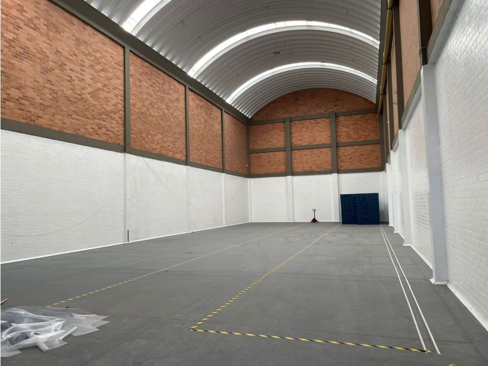 Bodega en arriendo Cundinamarca Mosquera Br Parque Industrial Santo Domingo 1800 m2 Habitaciones 0 Baños 6 Garajes 10 Precio $30000000