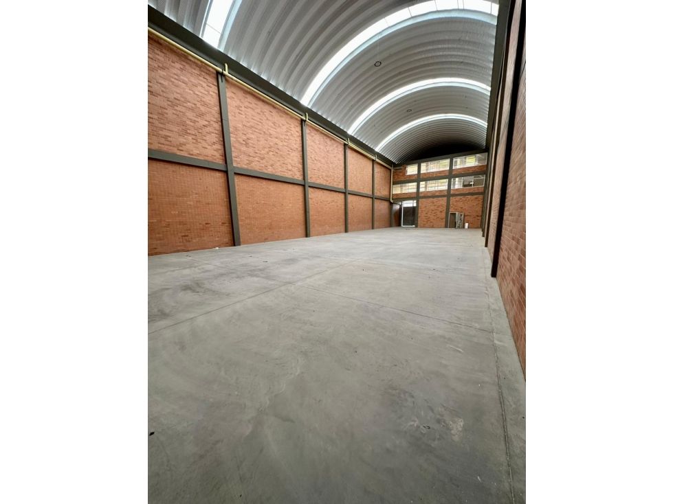Bodega en arriendo Cundinamarca Mosquera Br Parque Industrial Santo Domingo 900 m2 Habitaciones 0 Baños 6 Garajes 10 Precio $14500000