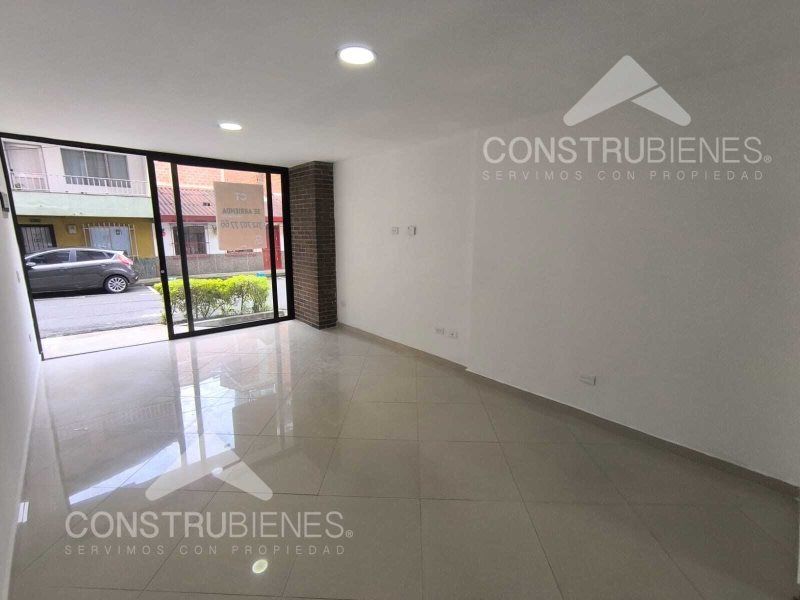 Local en arriendo Antioquia Sabaneta Holanda 27 m2 Habitaciones 0 Baños 1 Garajes 0 Precio $1870000