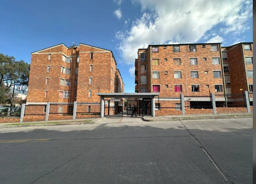 Apartamento en venta Cundinamarca Bogotá Quiroga 52 m2 Habitaciones 3 Baños 1 Garajes 1 Precio $265000000
