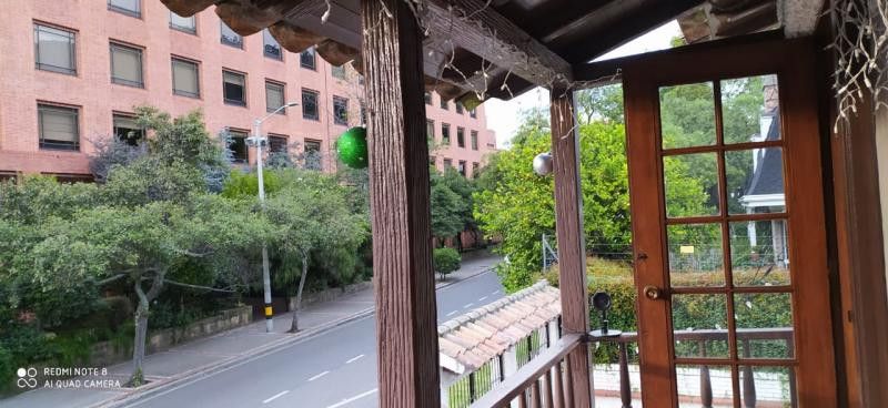 Casa en venta Cundinamarca Bogotá Santa Barbara Alta 304 m2 Habitaciones 8 Baños 8 Garajes 4 Precio $3500000000