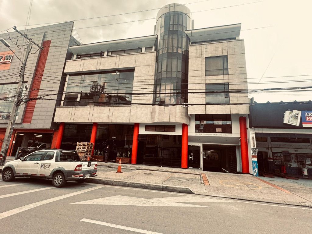 Oficina en venta Cundinamarca Bogotá Juan Xxiii 42 m2 Habitaciones 0 Baños 1 Garajes 1 Precio $290000000