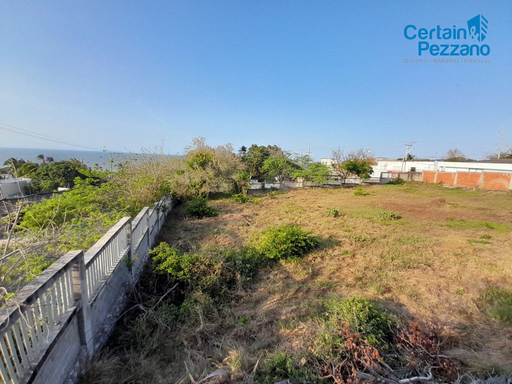 Casa en venta Atlántico Puerto Colombia Lagos Del Caujaral 1074 m2 Habitaciones 2 Baños 6 Garajes 0 Precio $7400000000