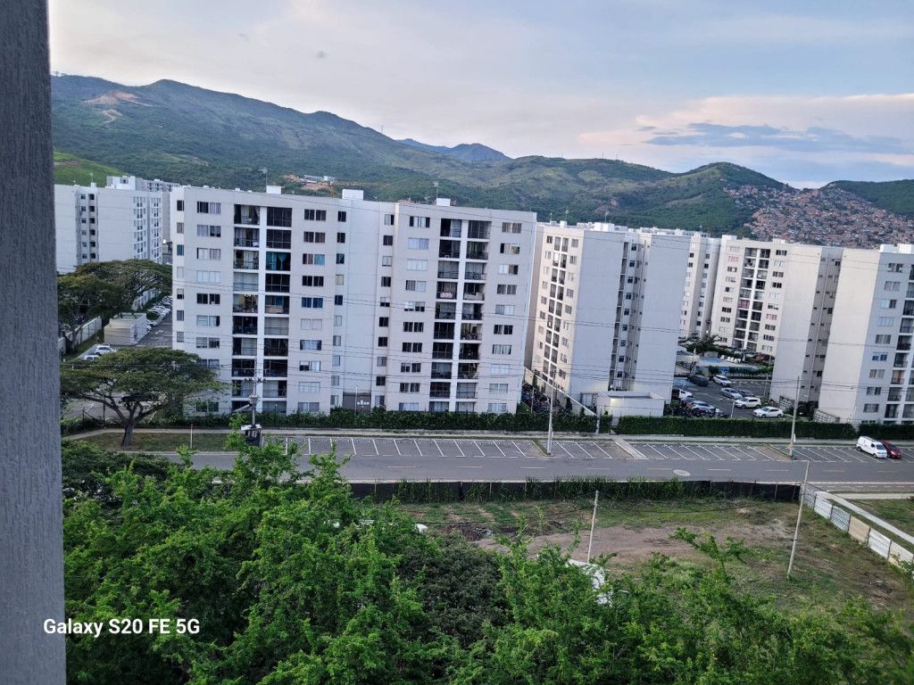 Apartamento en arriendo Valle Del Cauca Yumbo Zona Industrial 65 m2 Habitaciones 2 Baños 2 Garajes 0 Precio $1100000