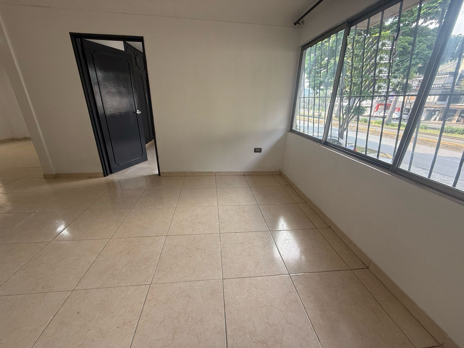 Casa en arriendo Risaralda Pereira Avenida 30 De Agosto 130 m2 Habitaciones 4 Baños 4 Garajes 1 Precio $2350000