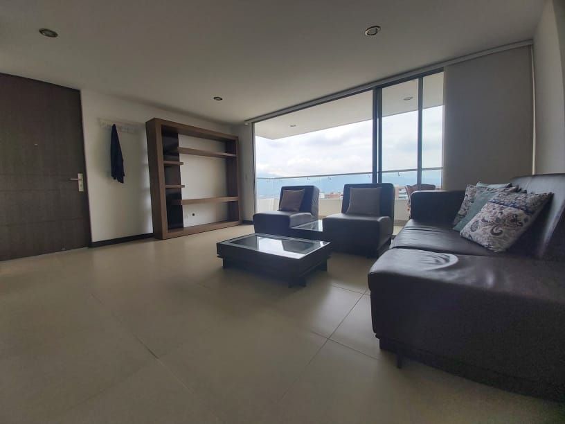 Apartamento en arriendo Antioquia Envigado El Chinguí 122 m2 Habitaciones 3 Baños 4 Garajes 2 Precio $5950000
